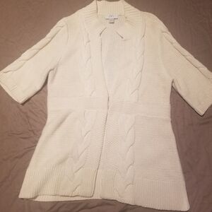 Ann Taylor LOFT Cream/Off-White Sweater. Size M Cardigan Latching Closure